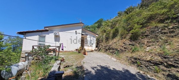 casa indipendente in vendita a Pollica in zona Acciaroli