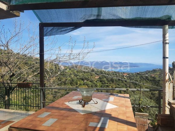 appartamento in vendita a Pollica in zona Pioppi