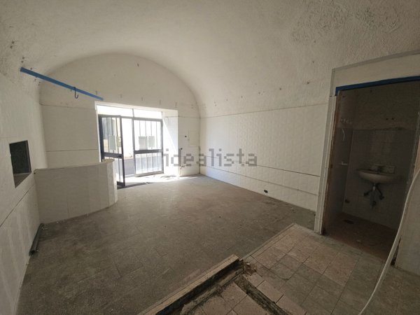 locale commerciale in vendita a Pollica in zona Pioppi