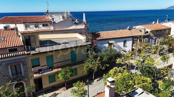 appartamento in vendita a Pollica in zona Acciaroli