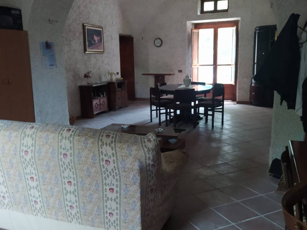 casa indipendente in vendita a Pontecagnano Faiano