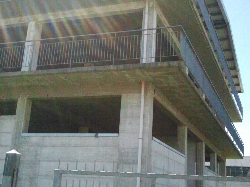 intera palazzina in vendita a Pontecagnano Faiano in zona Sant'Antonio