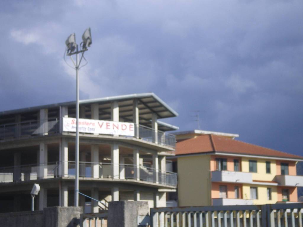 intera palazzina in vendita a Pontecagnano Faiano in zona Sant'Antonio