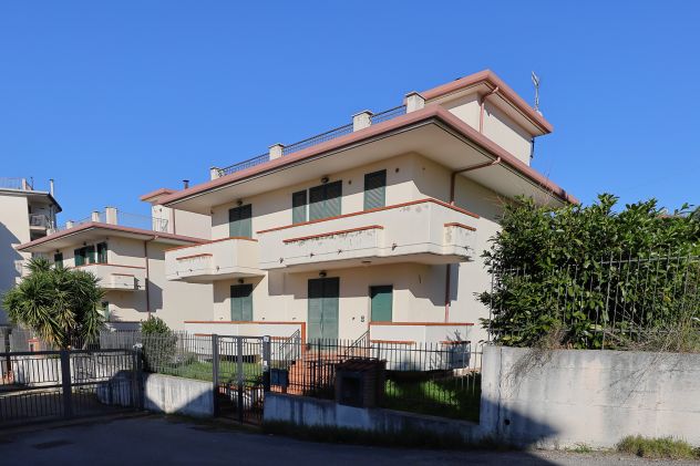 casa indipendente in vendita a Pontecagnano Faiano