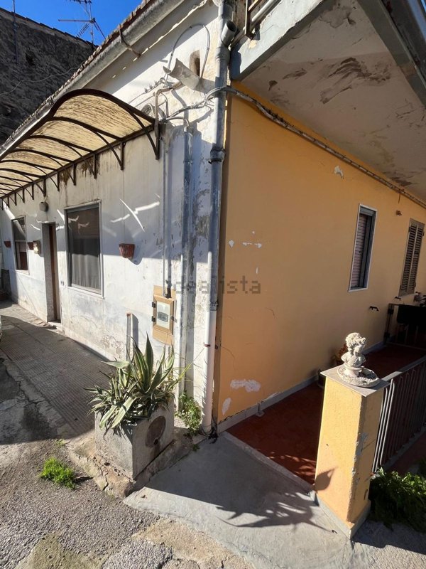 casa indipendente in vendita a Pontecagnano Faiano