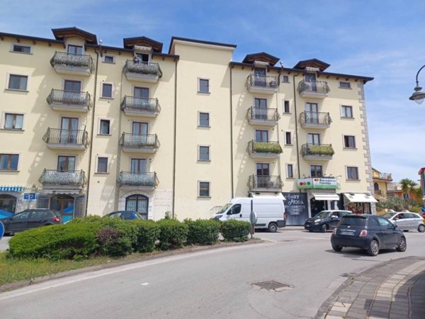appartamento in vendita a Pontecagnano Faiano in zona Sant'Antonio