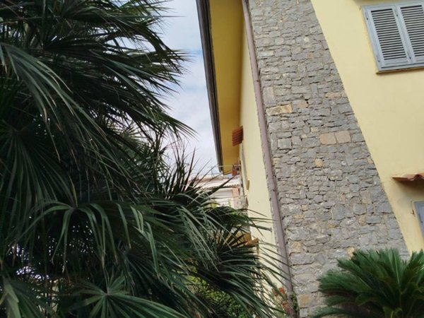 casa indipendente in vendita a Pontecagnano Faiano in zona Magazzeno