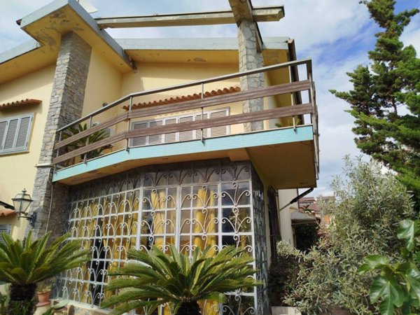 casa indipendente in vendita a Pontecagnano Faiano in zona Magazzeno