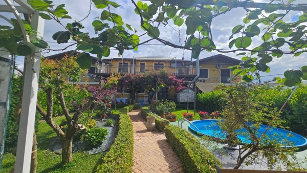casa indipendente in vendita a Pontecagnano Faiano