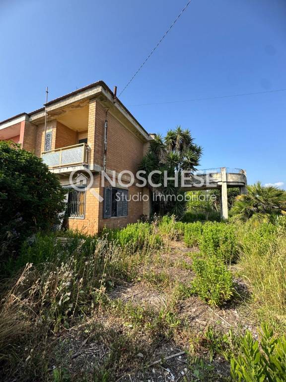 casa indipendente in vendita a Pontecagnano Faiano in zona Magazzeno