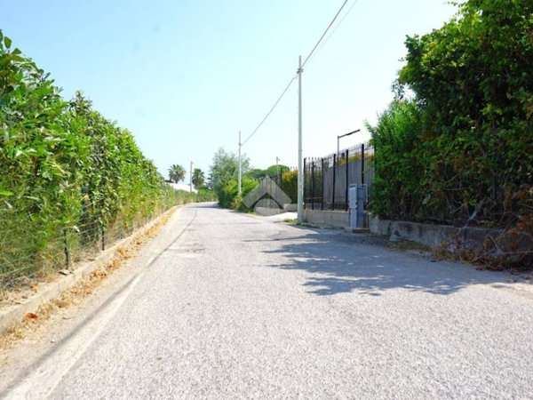 terreno agricolo in vendita a Pontecagnano Faiano in zona Magazzeno