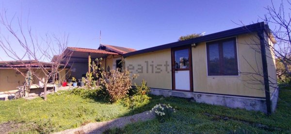 casa indipendente in vendita a Pontecagnano Faiano