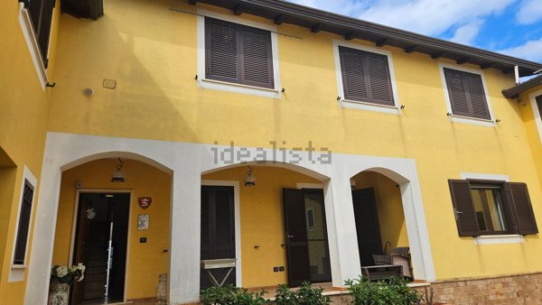 casa indipendente in vendita a Pontecagnano Faiano