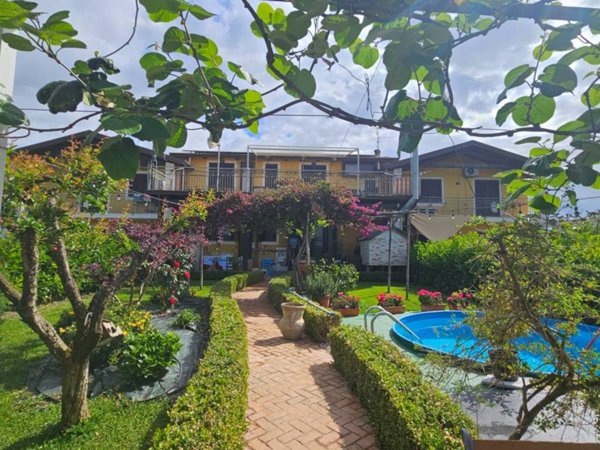 casa indipendente in vendita a Pontecagnano Faiano