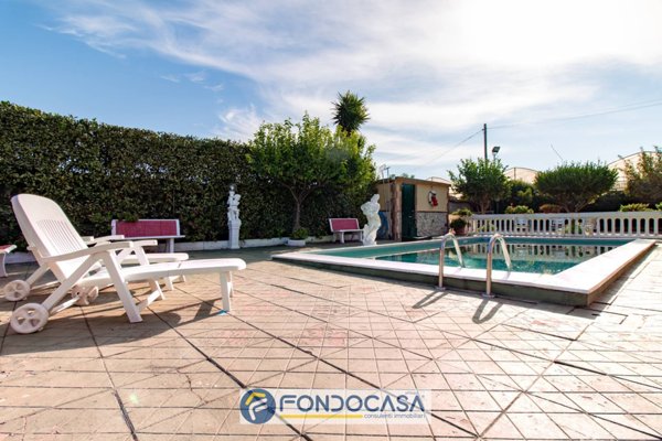 casa indipendente in vendita a Pontecagnano Faiano