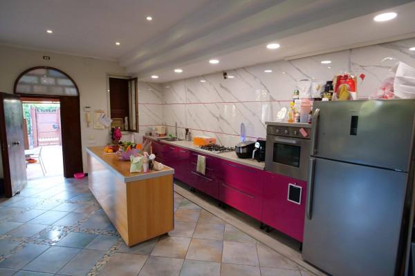 casa indipendente in vendita a Pontecagnano Faiano in zona Magazzeno