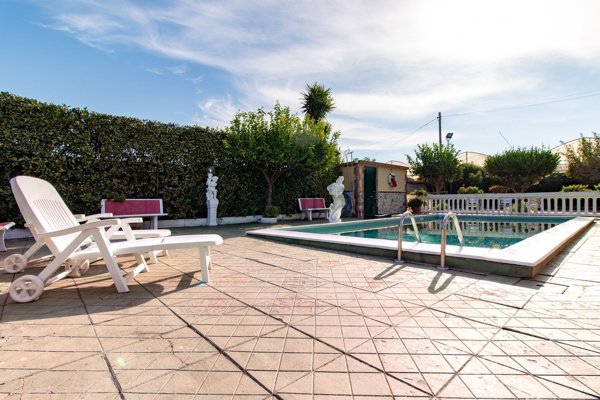 casa indipendente in vendita a Pontecagnano Faiano