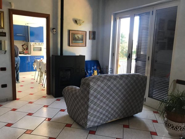 casa indipendente in vendita a Pontecagnano Faiano