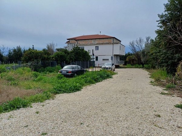 casa indipendente in vendita a Pontecagnano Faiano