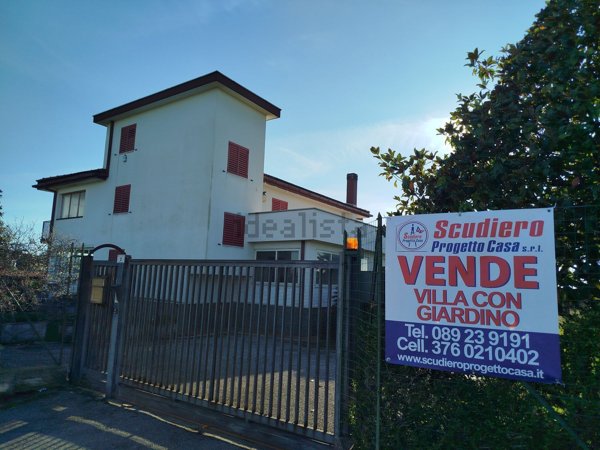 casa indipendente in vendita a Pontecagnano Faiano