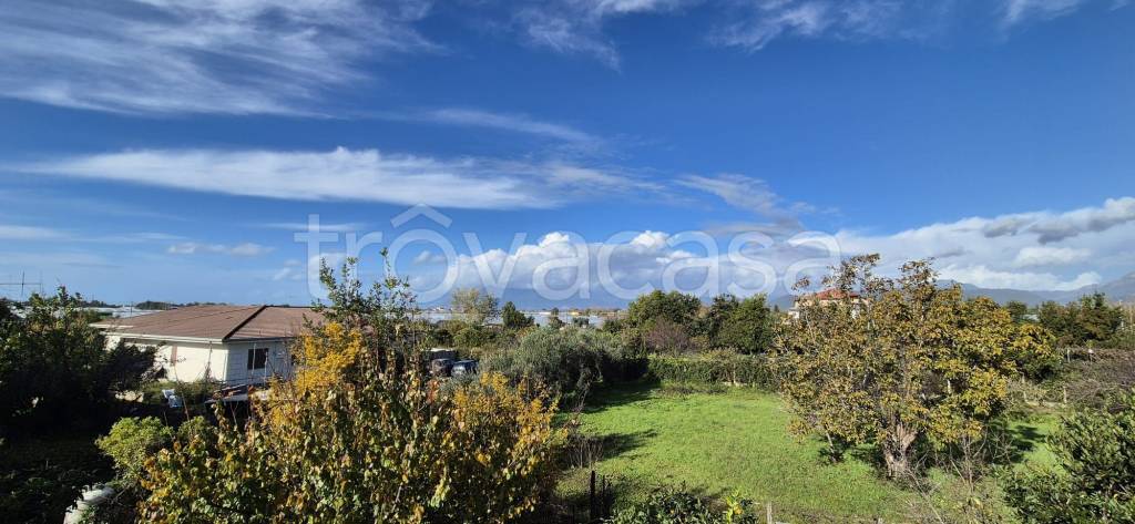 casa indipendente in vendita a Pontecagnano Faiano