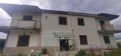 casa indipendente in vendita a Pontecagnano Faiano in zona Magazzeno