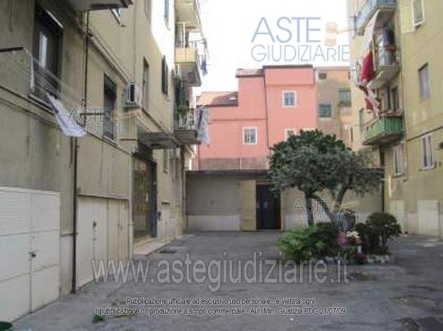 negozio in vendita a Pontecagnano Faiano