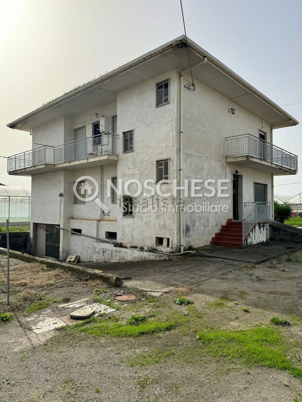 casa indipendente in vendita a Pontecagnano Faiano