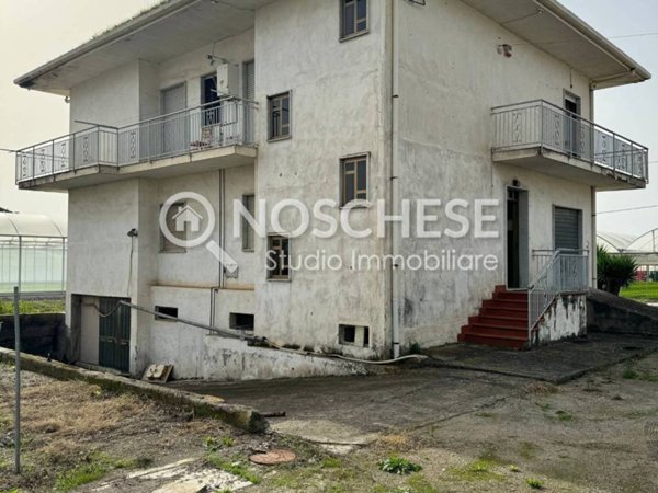 casa indipendente in vendita a Pontecagnano Faiano