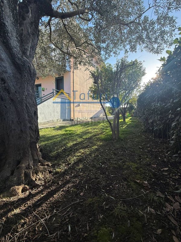 casa indipendente in vendita a Pontecagnano Faiano