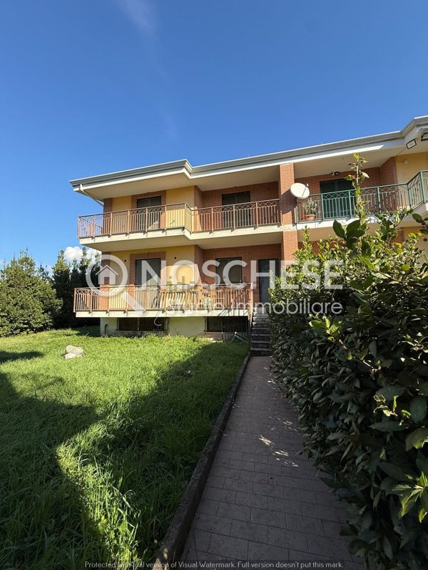 pentavano in vendita a Pontecagnano Faiano