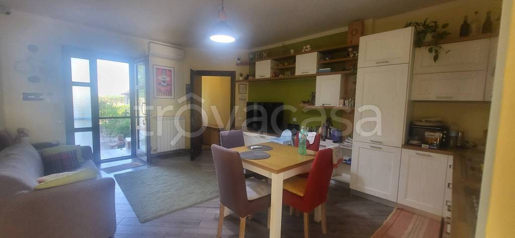 casa indipendente in vendita a Pontecagnano Faiano