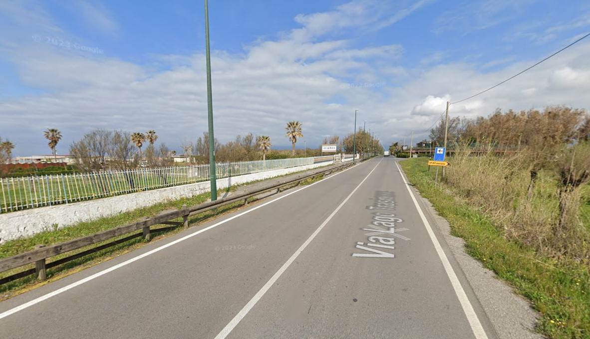 negozio in vendita a Pontecagnano Faiano