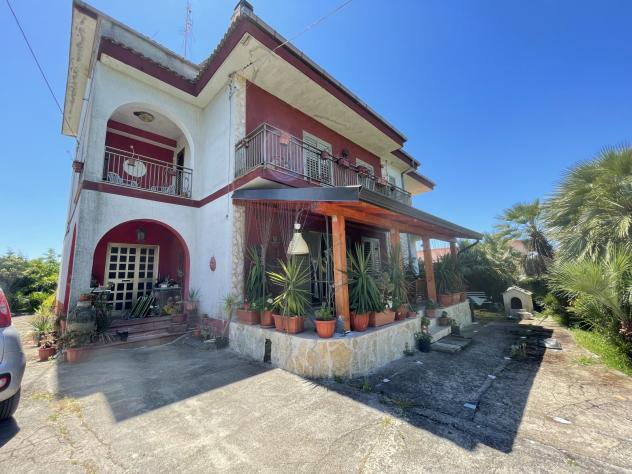 casa indipendente in vendita a Pontecagnano Faiano