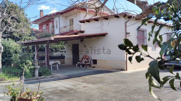 casa indipendente in vendita a Pontecagnano Faiano