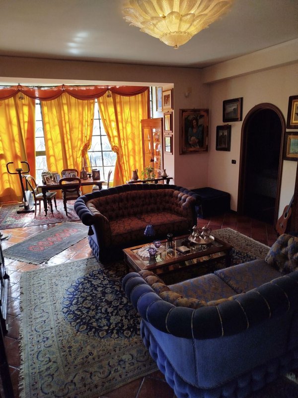 casa indipendente in vendita a Pontecagnano Faiano in zona Magazzeno