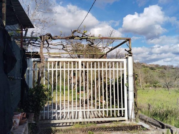 terreno agricolo in vendita a Pontecagnano Faiano in zona Sant'Antonio