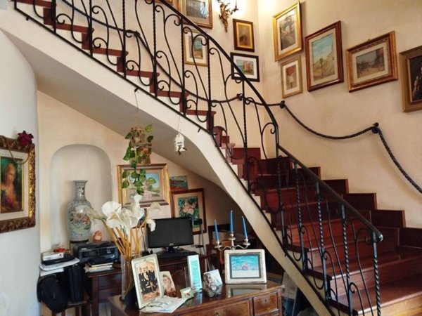 casa indipendente in vendita a Pontecagnano Faiano in zona Magazzeno