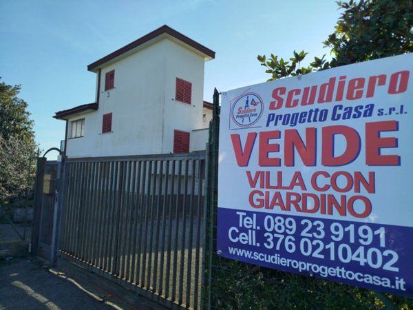 casa indipendente in vendita a Pontecagnano Faiano
