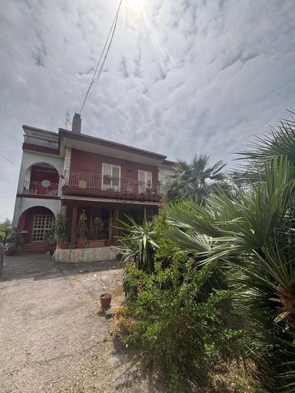casa indipendente in vendita a Pontecagnano Faiano
