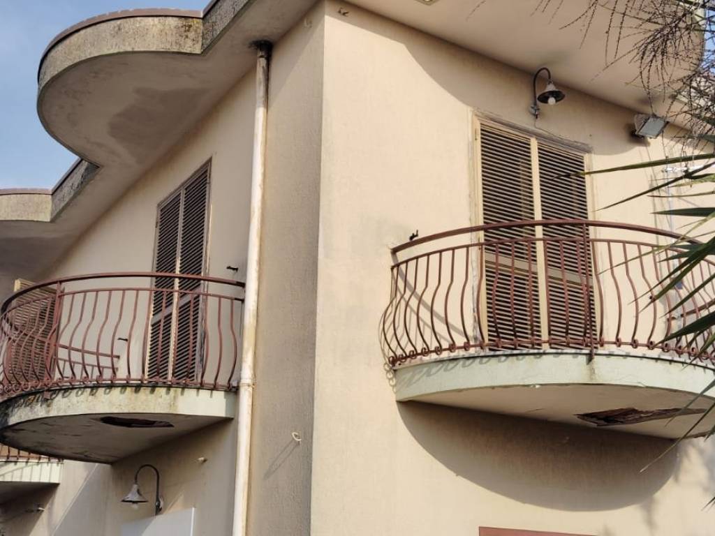 casa indipendente in vendita a Pontecagnano Faiano