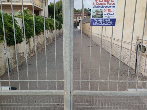 casa indipendente in vendita a Pontecagnano Faiano in zona Magazzeno