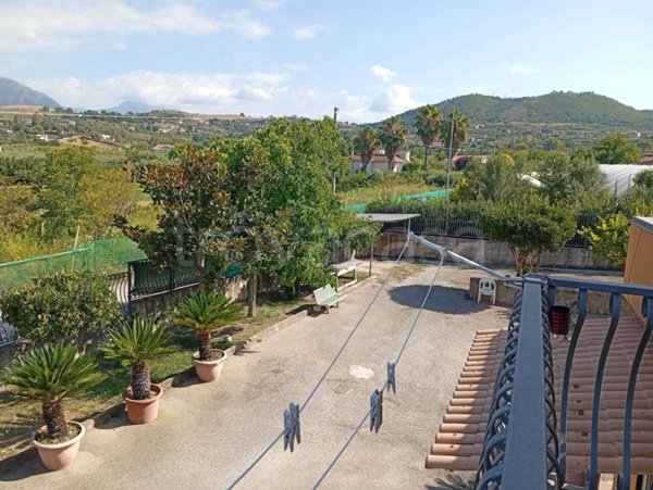 casa indipendente in vendita a Pontecagnano Faiano