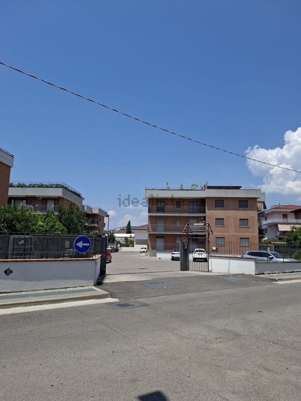 appartamento in vendita a Pontecagnano Faiano in zona Corvinia