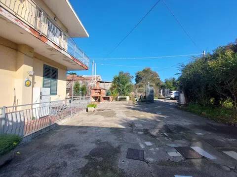 casa indipendente in vendita a Pontecagnano Faiano