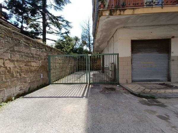 box auto in vendita a Pontecagnano Faiano in zona Sant'Antonio