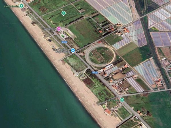 terreno agricolo in vendita a Pontecagnano Faiano in zona Magazzeno