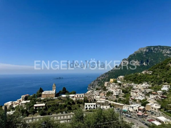 appartamento in vendita a Positano in zona Montepertuso