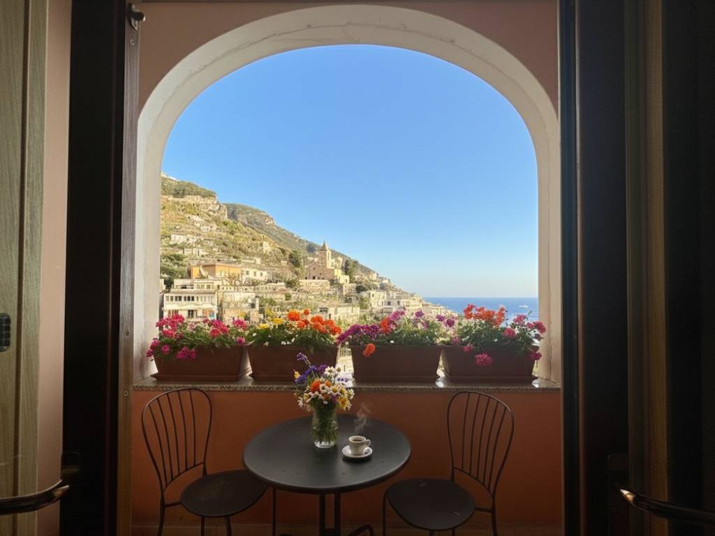 appartamento in vendita a Positano in zona Montepertuso