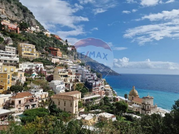 appartamento in vendita a Positano